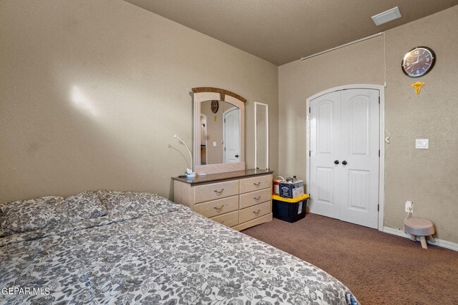 Building Photo - 3845 Tierra Campa Dr