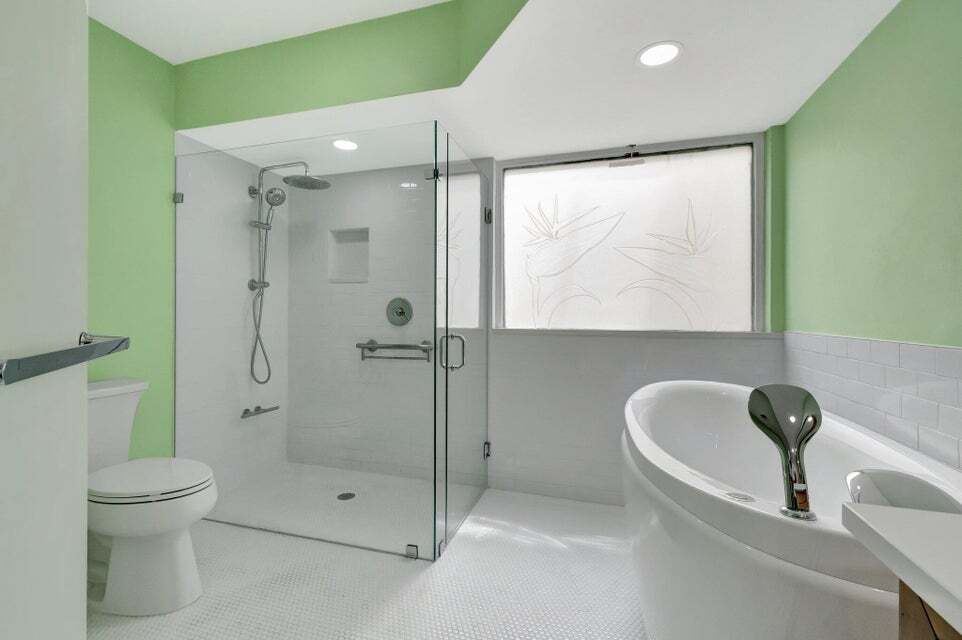 Building Photo - 7810 Villa Nova Dr