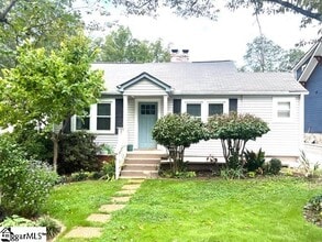 Building Photo - 202 Briarcliff Dr