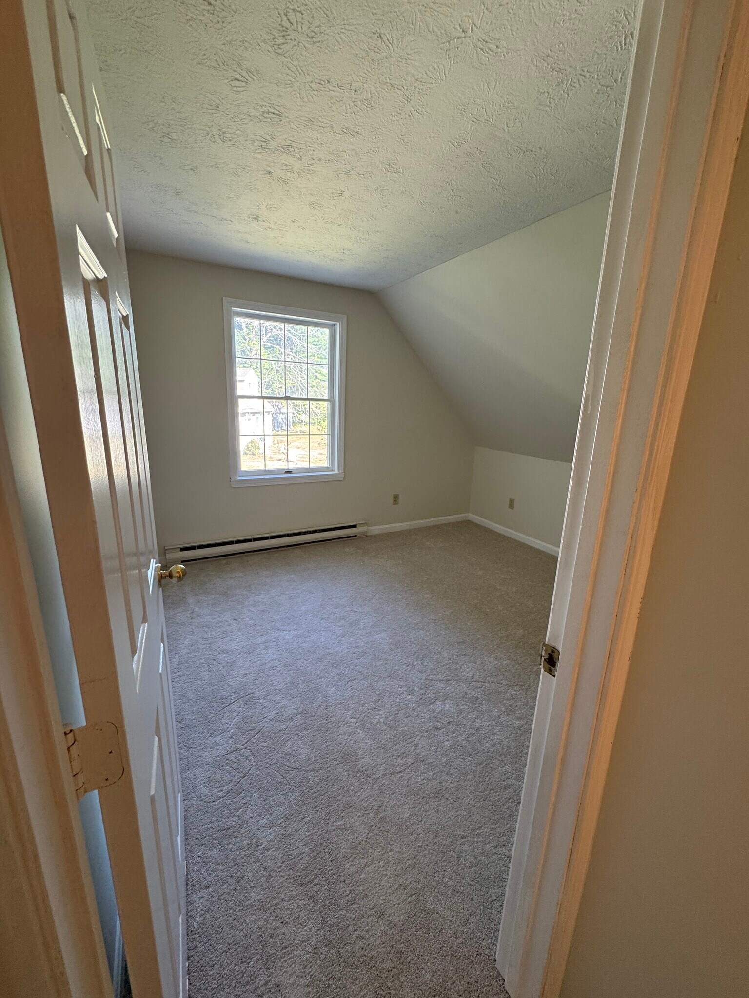 Upstairs BR 2 - 109B County Rd