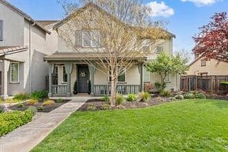 Building Photo - Ideal 4 bedroom home, walking distance to downtown and everything that Morgan Hill has to offer!