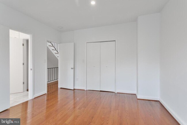 Building Photo - 1339 Corcoran St NW