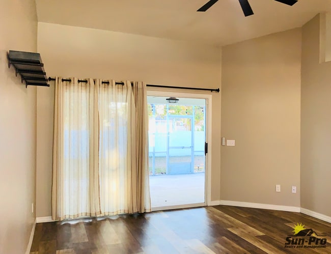 Building Photo - 5988 Sawgrass Point Dr