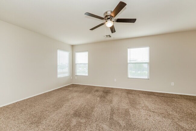 Building Photo - 4268 Perfect Drift St