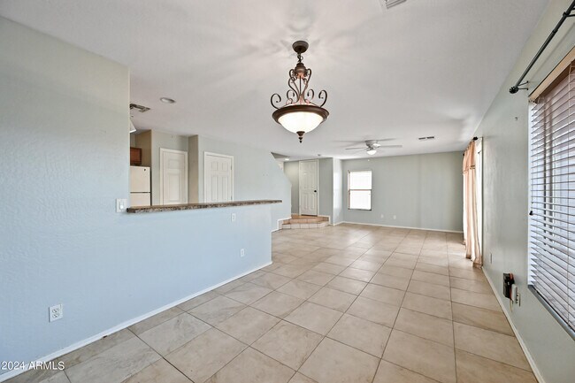 Building Photo - 22652 W Adams Dr
