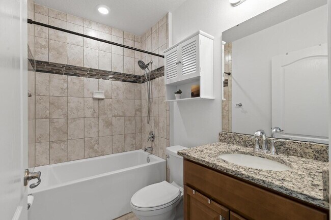 Building Photo - CLOSE TO EVERYTHING!