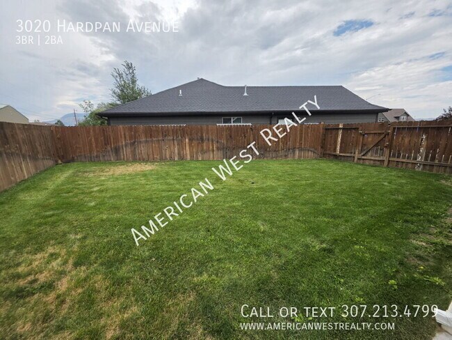 Building Photo - 3020 Hardpan Ave