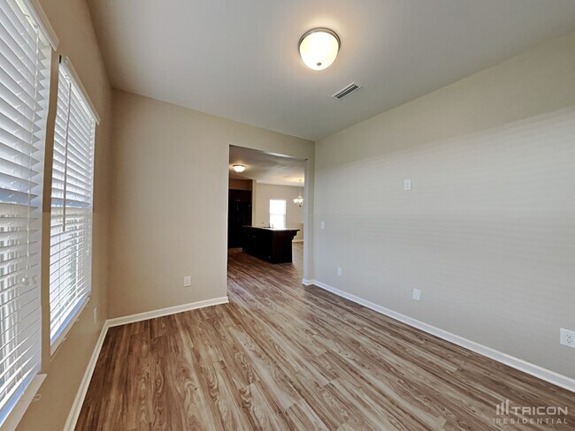 Building Photo - 2211 Osprey Ln