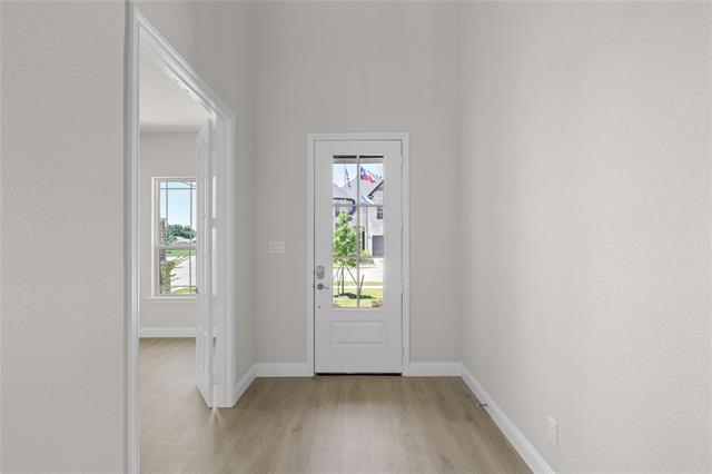 Building Photo - 6978 Westlake Dr