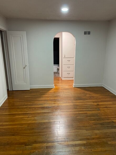 Living Room - 821 N 11th St