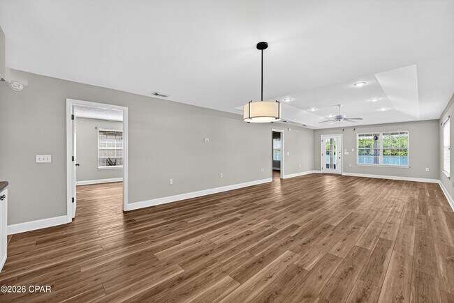 Building Photo - 114 Lakeridge Dr