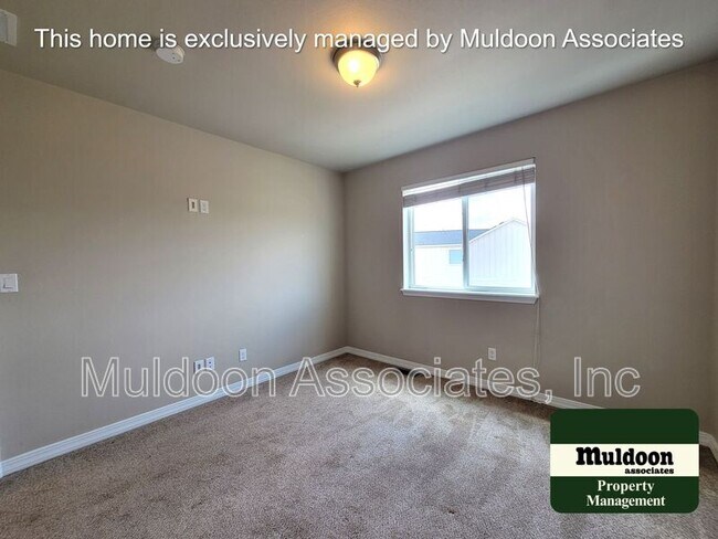 Building Photo - 254 Eclipse Dr