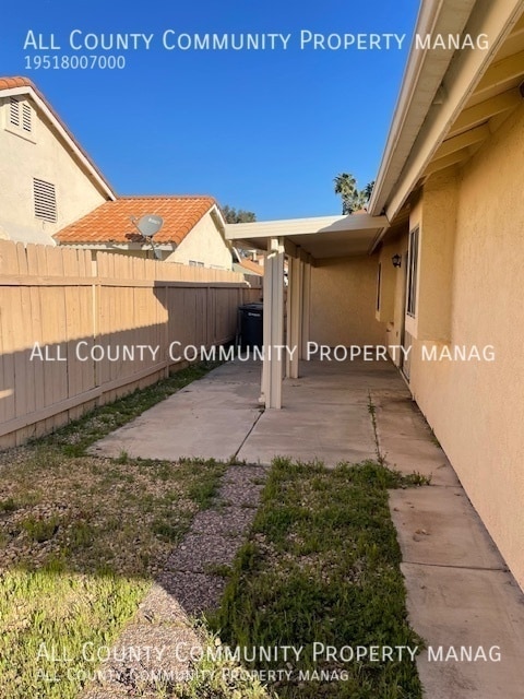 Building Photo - 39636 Knollridge Dr