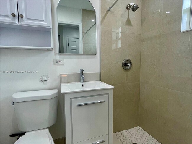 Building Photo - 26741 SW 139th Ave