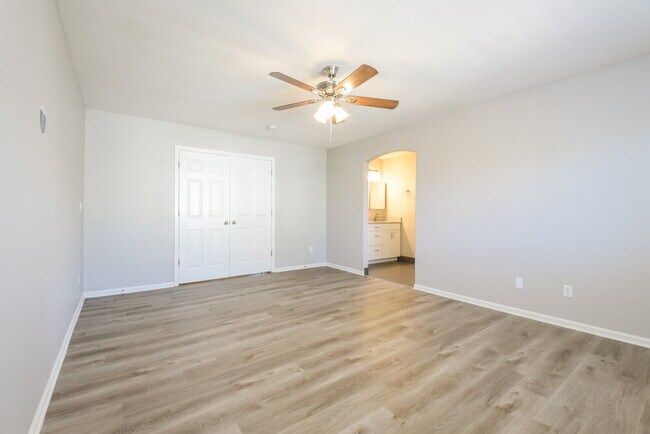 Building Photo - 14321 Craftsman Way