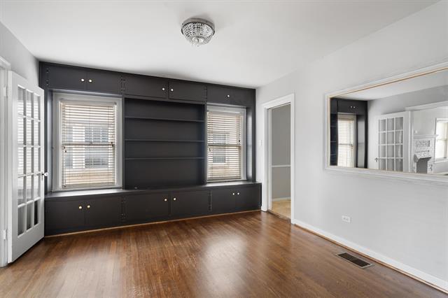 Building Photo - 6129 Reiger Ave