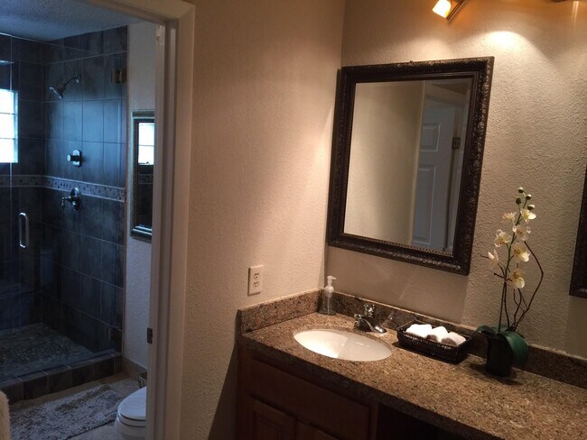 Building Photo - 9972 NW 2nd Ct