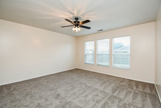 Building Photo - 19327 Poppy Grove Ln