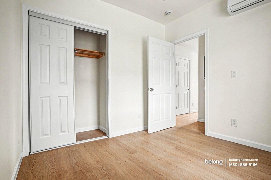 Building Photo - 25656 Franklin Ave