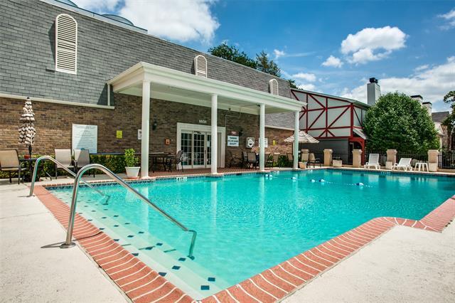 Building Photo - 15909 Archwood Ln