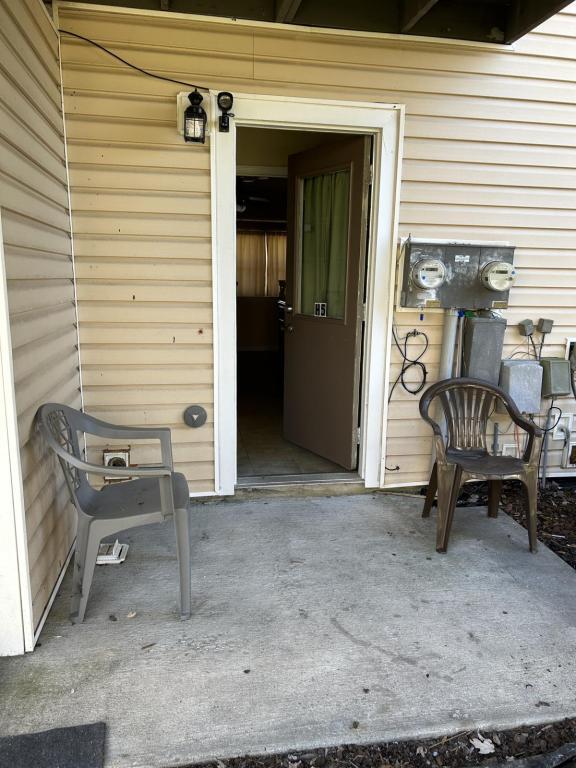 Building Photo - 755 Burcale Rd