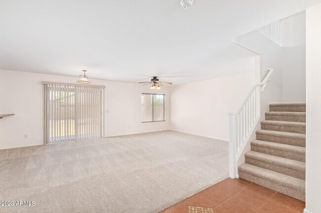 Building Photo - 1211 E Maddison St