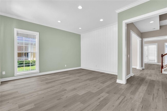 Building Photo - 1222 Roycroft Ave