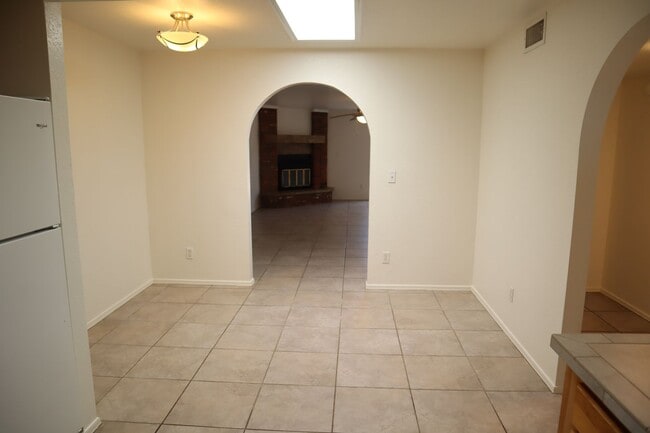 Building Photo - NEW A/C, Freshly Painted Inside and Outsid...