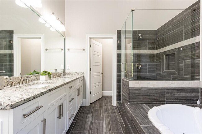 Building Photo - 3130 Chestnut Woods Dr