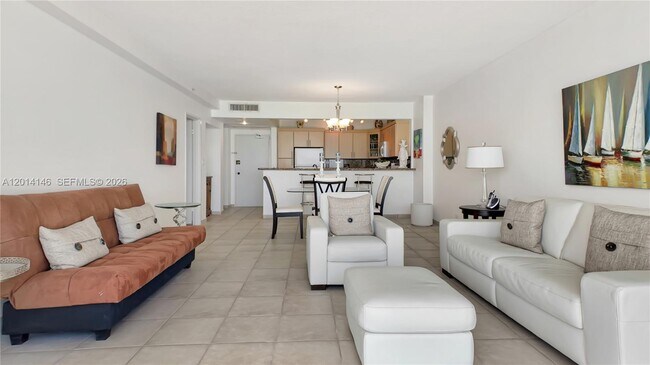 Building Photo - 5601 Collins Ave