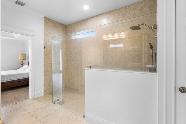 Building Photo - 9460 Wrangler Dr