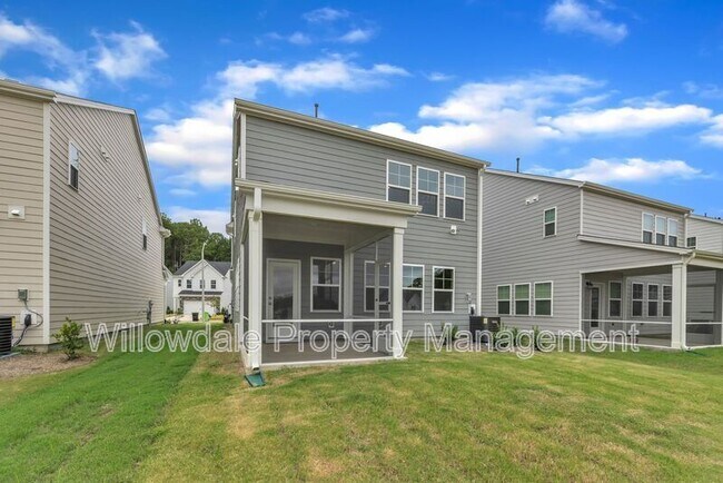 Building Photo - 749 Swim Cave Ln