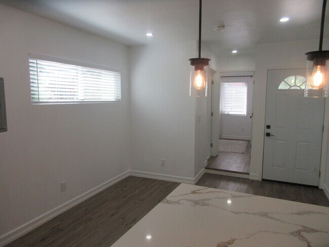 Building Photo - 13343 Herron St