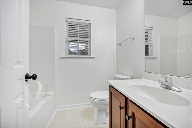 Building Photo - 86 Deertrot Ct