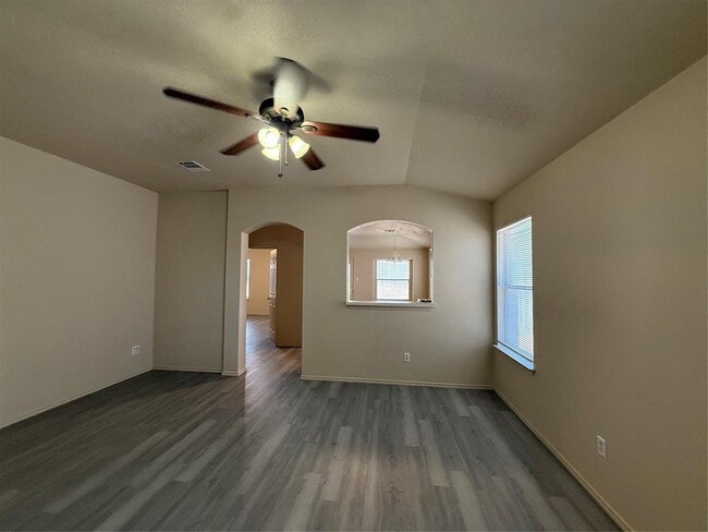 Building Photo - 15312 Lady Elizabeth Ln