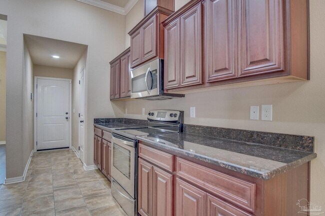 Building Photo - 5485 Tucker Circle