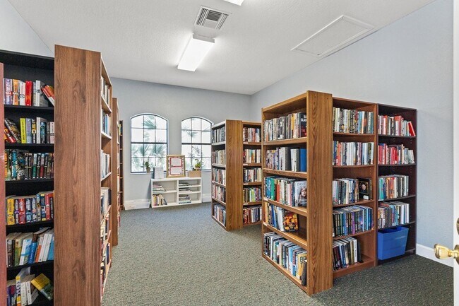 Building Photo - 3425 Haley Pointe Rd