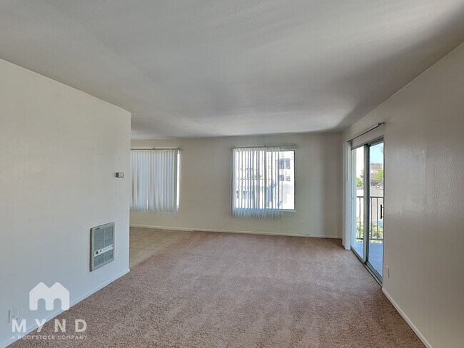 Building Photo - 240 Athol Ave