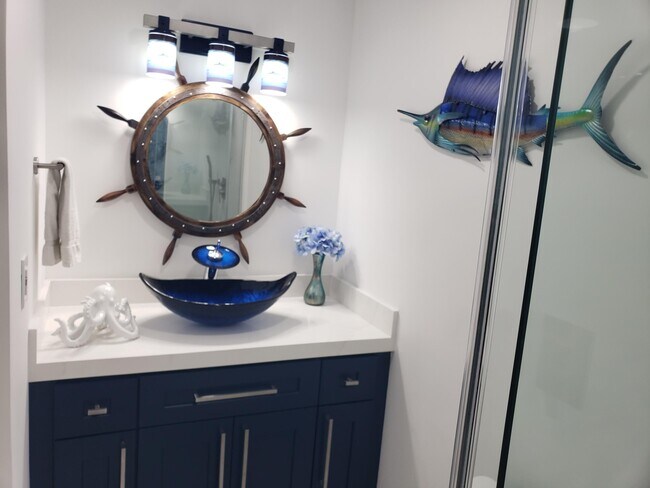 Building Photo - 3520 S Ocean Blvd