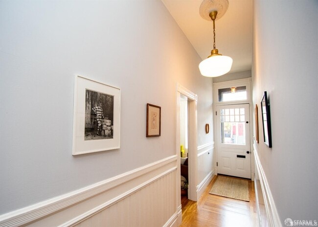 Building Photo - 925 Treat Ave