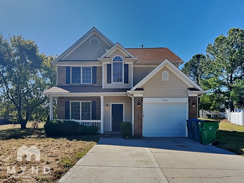 Building Photo - 9043 Silver Coach Ln