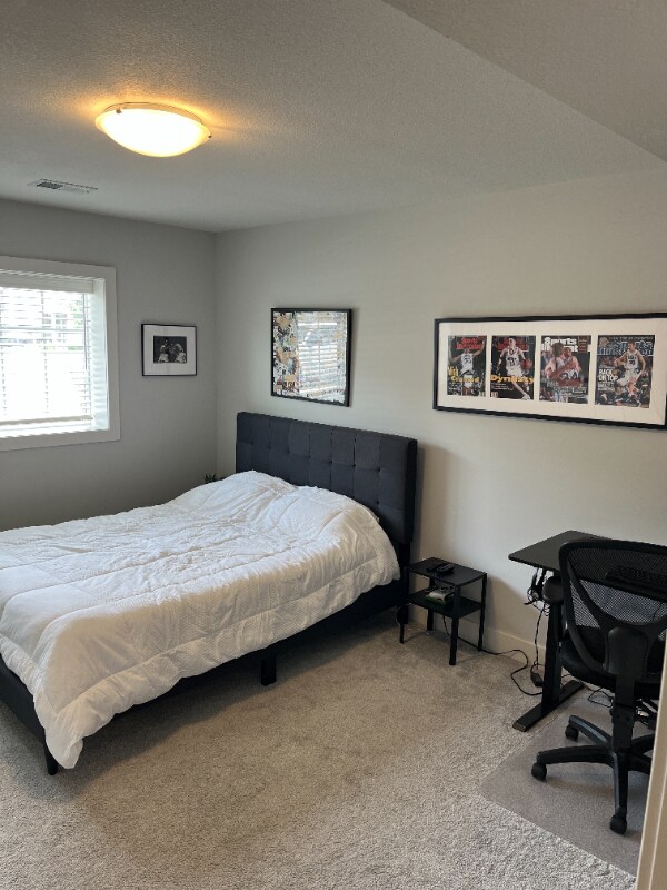 Building Photo - 3015 Swift St