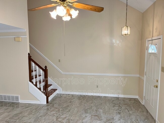 Building Photo - 4155 Tunbridge Pl