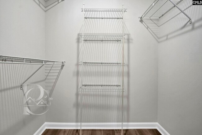 Building Photo - 513 Lanesborough Dr