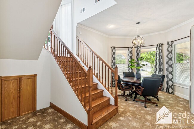 Building Photo - EXTRAORDINARY historic rental opportunity ...