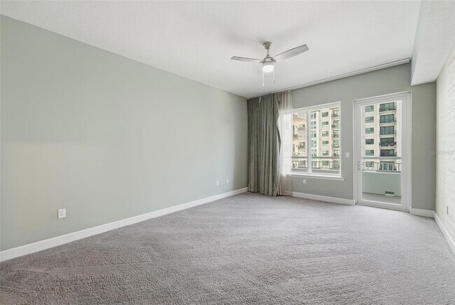 Building Photo - 100 S Eola Dr