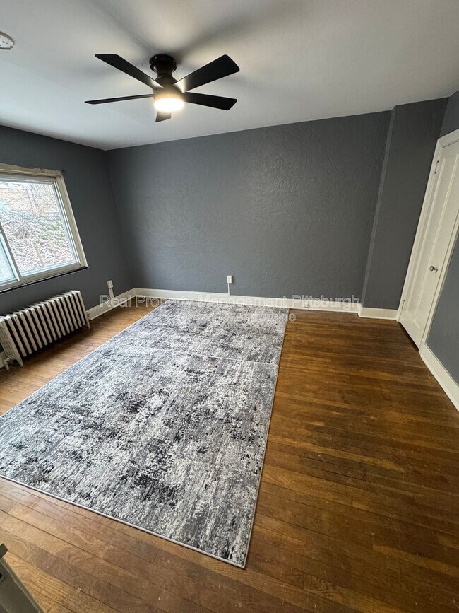 Building Photo - 4 Amherst Ave