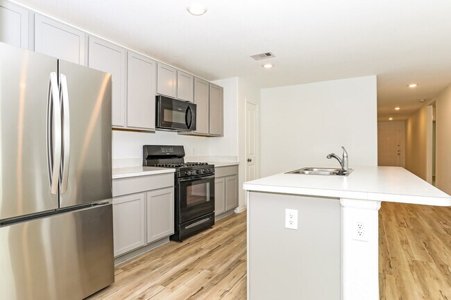 Building Photo - 3315 Aster Mdw Wy