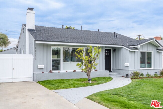 Primary Photo - 14327 Martha St