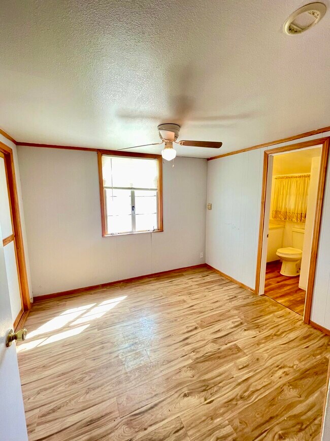 Building Photo - 2080 Inyo St